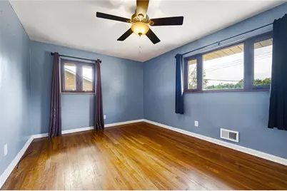 425 Brierly Ln, Munhall, PA 15120 - Photo 22