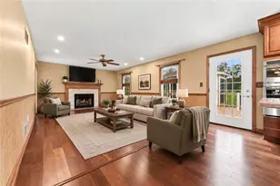 4235 Glen Eden Rd, Cranberry Township, PA 16066 - Photo 12