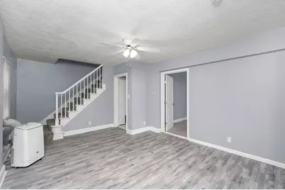 130 E Garfield Avenue, New Castle, PA 16105 - Photo 10