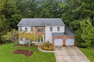 210 Trail Ct W W, Cranberry Township, PA 16066 - Photo 4