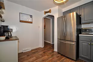 5164 Glenhurst Rd, Pittsburgh, PA 15207 - Photo 10