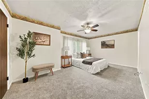 304 Springwater Ct, Moon/Crescent Twp, PA 15108 - Photo 18