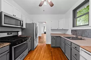 12 Sunrise Dr, Pittsburgh, PA 15236 - Photo 12