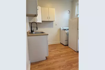 1355 5th Ave, Coraopolis, PA 15108 - Photo 10