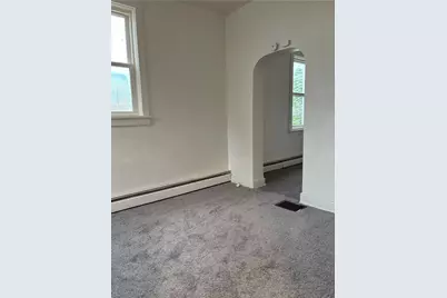 1355 5th Ave, Coraopolis, PA 15108 - Photo 8
