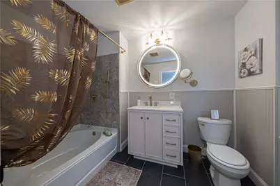 1101 Market St, Bridgewater, PA 15009 - Photo 10