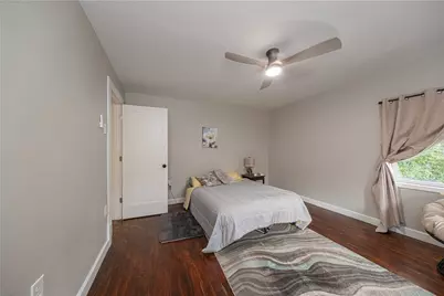 1101 Market St, Bridgewater, PA 15009 - Photo 24