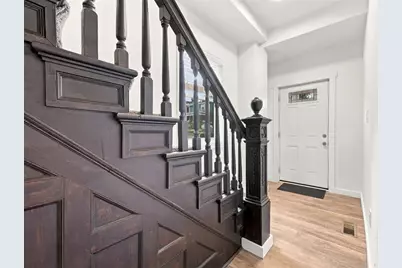 4080 Cambronne St, Pittsburgh, PA 15212 - Photo 2