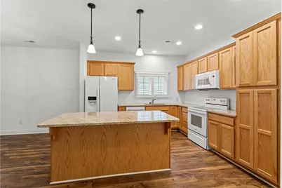 207 Liberty Blvd, Cecil, PA 15317 - Photo 6