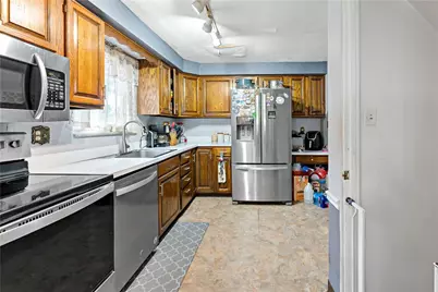 2325 Crestview Rd, Pittsburgh, PA 15216 - Photo 12