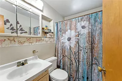 2325 Crestview Rd, Pittsburgh, PA 15216 - Photo 20