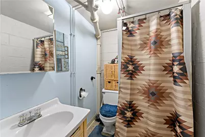 2325 Crestview Rd, Pittsburgh, PA 15216 - Photo 24
