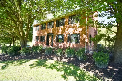 16 Linn Farm Rd, North Strabane, PA 15317 - Photo 2