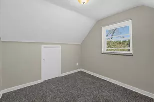 7770 Mt Carmel Rd, Pittsburgh, PA 15147 - Photo 14