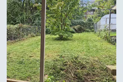 2904 Brentwood Ave, Pittsburgh, PA 15227 - Photo 14