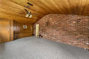 652 Fernhill Ave, Pittsburgh, PA 15226 - Photo 18