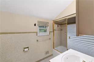 652 Fernhill Ave, Pittsburgh, PA 15226 - Photo 32