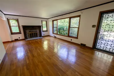 34 Woodside Rd, Pittsburgh, PA 15221 - Photo 10
