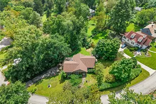 34 Woodside Rd, Pittsburgh, PA 15221 - Photo 44