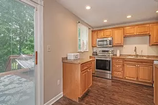 109 Fox Chase Ct, Cranberry Township, PA 16066 - Photo 10