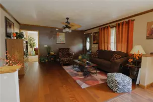451 4th St, Franklin Township, PA 15370 - Photo 8