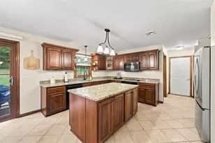 111 Timberlee Dr, Connoquenessing Township, PA 16033 - Photo 12