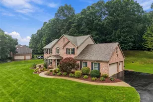 111 Timberlee Dr, Connoquenessing Township, PA 16033 - Photo 4