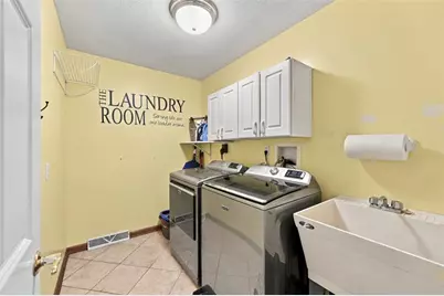 111 Timberlee Drive, Connoquenessing Township, PA 16033 - Photo 10