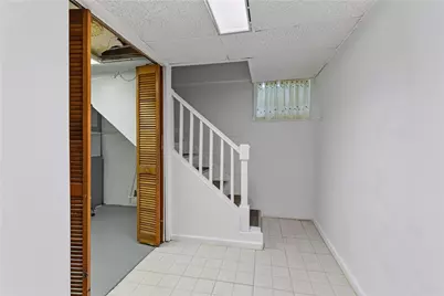1203 Vivjon Dr, West Homestead, PA 15120 - Photo 28
