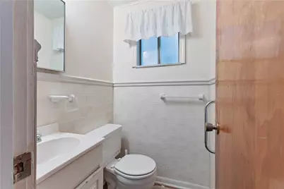 1203 Vivjon Dr, West Homestead, PA 15120 - Photo 18