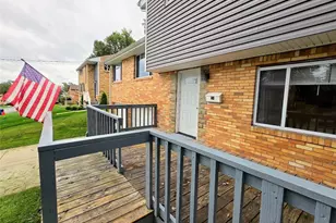 134 Shenandoah Dr, Pittsburgh, PA 15235 - Photo 4