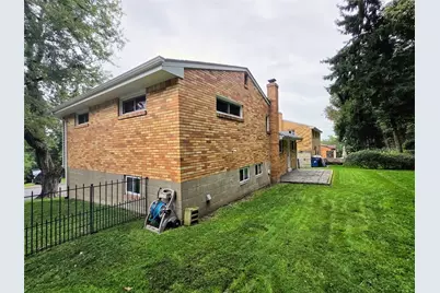 134 Shenandoah Dr, Pittsburgh, PA 15235 - Photo 8