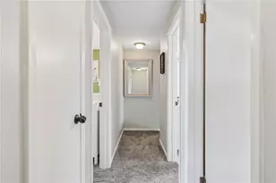 123 Manchester Dr, Hempfield Township, PA 15642 - Photo 16