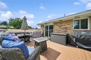 123 Manchester Dr, Hempfield Township, PA 15642 - Photo 34