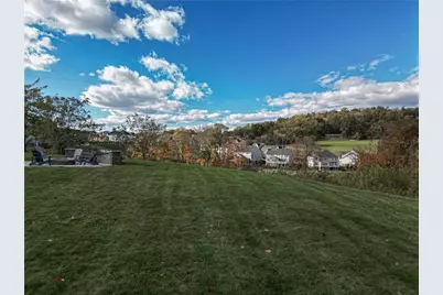 1407 Deer Creek Crossing Dr, Cecil, PA 15317 - Photo 42