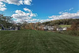 1407 Deer Creek Crossing Dr, Cecil, PA 15317 - Photo 42