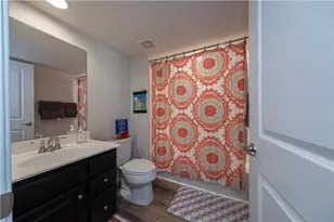 1407 Deer Creek Crossing Dr, Cecil, PA 15317 - Photo 36