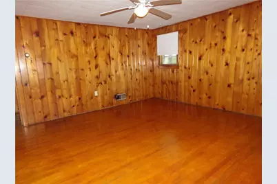 6674 Cumberland Hwy., Southampton Twp, PA 15564 - Photo 8