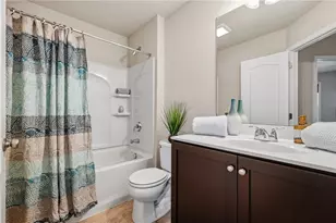 707 Freedom Dr, Collier Township, PA 15106 - Photo 24