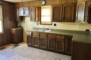 22 Finnin Rd, Allegheny Township, PA 15068 - Photo 8