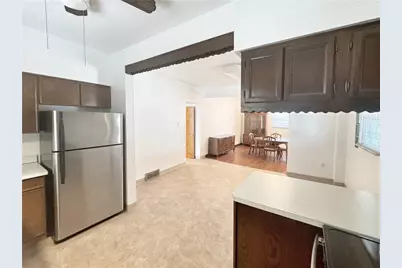 1129 Washington Ave, Monaca, PA 15061 - Photo 6