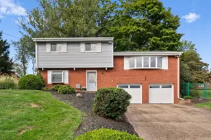 2425 Trotter Dr, Hampton, PA 15101 - Photo 4