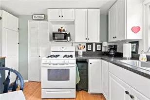 150 Melzina St, Springdale Township, PA 15144 - Photo 4