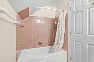 102 Farmington Dr, Twp of But NW, PA 16001 - Photo 24