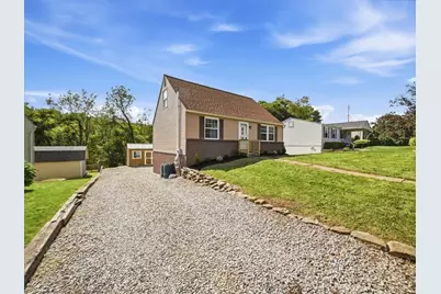 3413 Durr Dr, Hopewell Township, PA 15001 - Photo 2