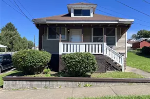 131 E Askren St, Uniontown, PA 15401 - Photo 1