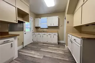 131 E Askren St, Uniontown, PA 15401 - Photo 10