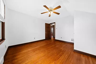 240 N Haft St, Houston, PA 15342 - Photo 24
