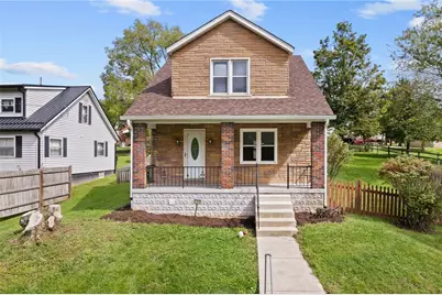 240 N Haft St, Houston, PA 15342 - Photo 1