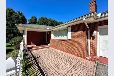 22 Meadowbrook Dr, Neshannock Township, PA 16105 - Photo 10